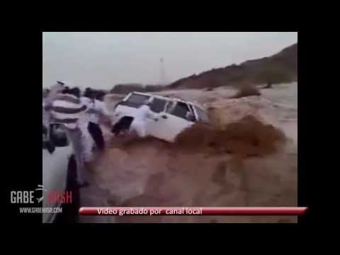 HEAVY RAIN AND FLASH FLOODS HIT SAUDI ARABIA MAY 3, 2013 (COMPILATION VIDEO)