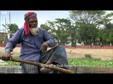 Bangladesh Life - Ferryman on Buriganga River I BBC (2012 HD 720p)