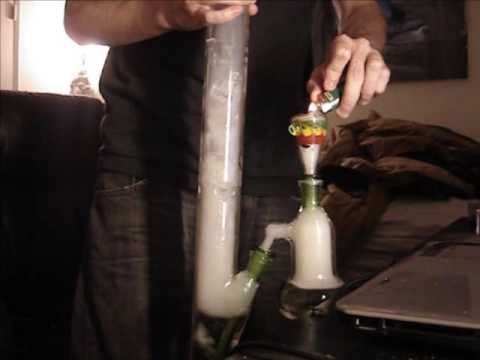 1 Gram Bong Hit !!! Wake N Bake !! 4/20