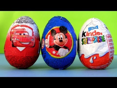 * Mickey Mouse Toy Surprise * Kinder Surprise Egg Disney Pixar Cars holiday edition Disneycollector