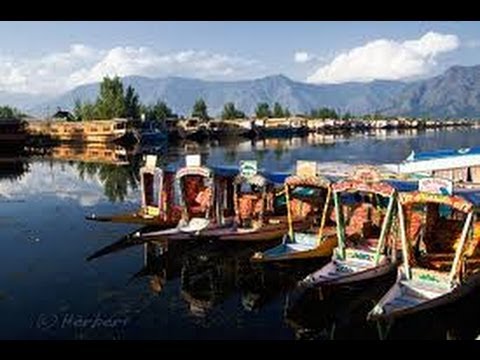 DAL LAKE`S BEAUTY-JAMMU & KASHMIR