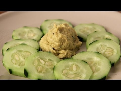 Homemade Hummus Recipe - Laura Vitale - Laura in the Kitchen Episode 284