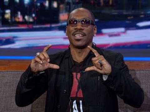 Eddie Murphy and Arsenio Discuss Their 'Bitter Feud,' Drinking on Set & Trusting Dogs