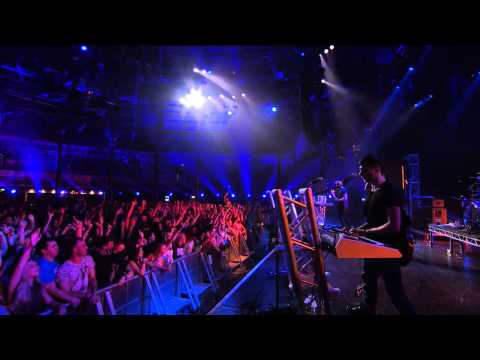 Example @ iTunes Festival 2012 - Complete Full HD