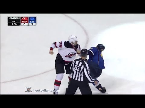 Ryane Clowe vs Roman Polak Jan 28, 2014