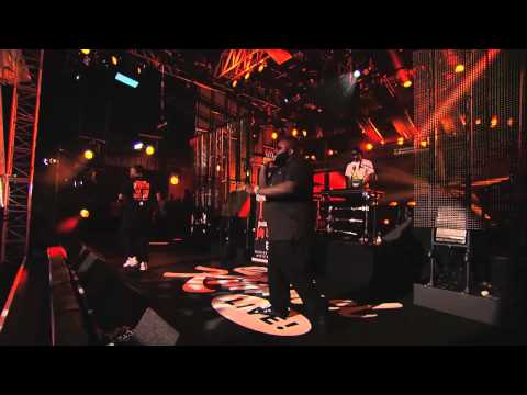 Rick Ross Featuring Meek Mill Performs 