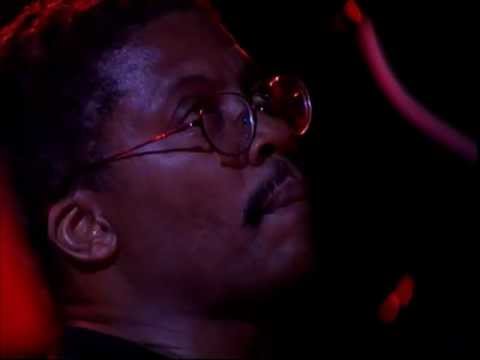 Herbie Hancock, Wayne Shorter, Omar Hakim, Stanley Clark 