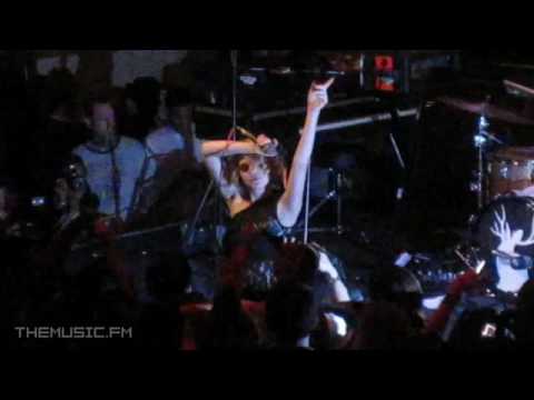 Uffie - Art of Uff (Live at SXSW 2010) - TheMusic.FM