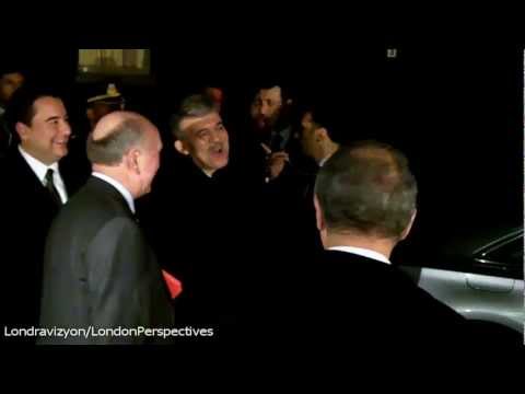 Turkish President Gul and British PM Cameron watching London Eye from 10 Downing Street