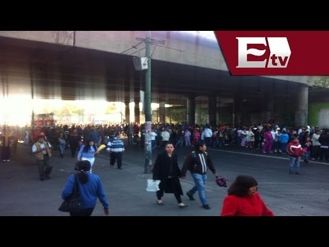 Bloqueo en Calzada Ermita Iztapalapa ocasiona caos / Titulares con Vianey Esquinca