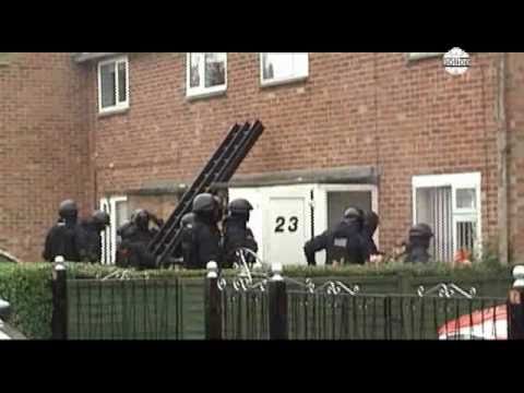 Northamptonshire Police - Drugs Raid in Corby (Oct 2010)