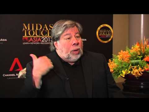 Apple should learn to let go: Wozniak