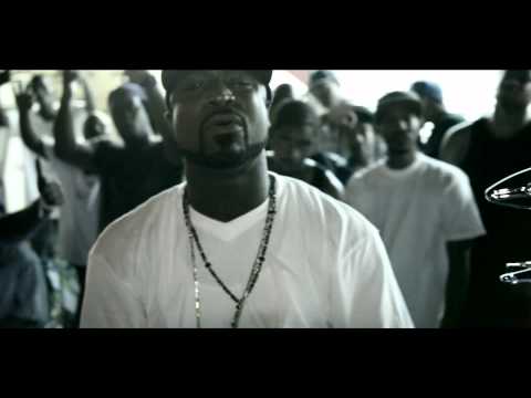 YOUNG BUCK - 