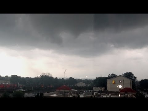 Louisville, Kentucky tornado!  June 22, 2011