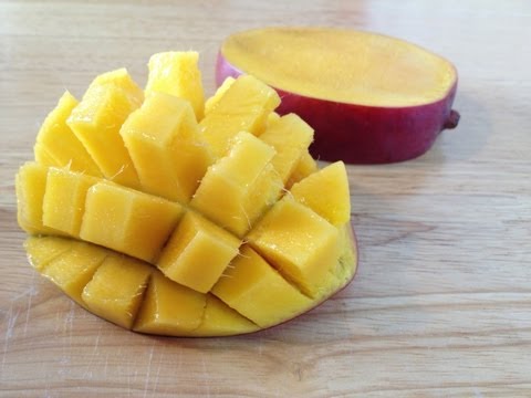 How To Cut A Mango (Easy Way)