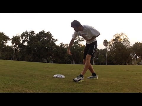 Brodie Smith Breaks A Frisbee In Half