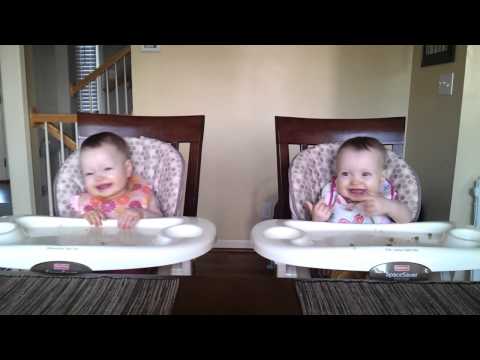 11 Month Old Twins Dancing to Daddy's Guitar