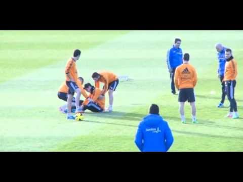 Real Madrid training 2014 Alvaro Morata shows his ass to Sergio Ramos