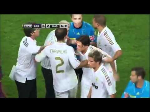 Real Madrid vs Barcelona Mesut özil,Marcello & David Villa Red Card!