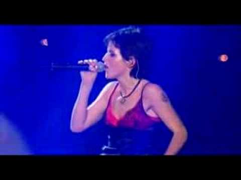 The Cranberries - Dreams (Live in Paris - 1999)