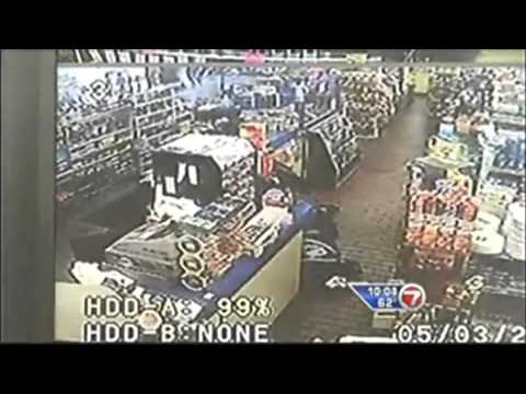 Store Clerk Shoots Black Robber in Face in Self Defense