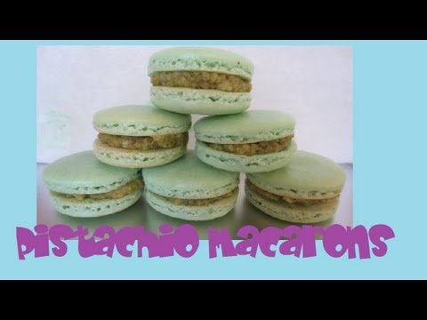 Pistachio Macarons Tutorial (Easy & Foolproof method!)