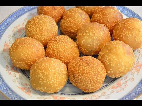 Red bean paste sesame balls, (Jin deui) 紅豆蓉煎堆