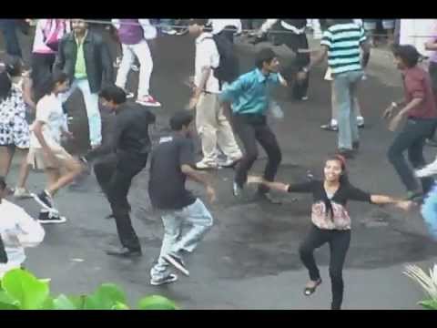 Flash Mob Dance Sri Lanka - Airtel friends