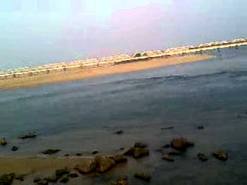 Biggest river in orissa(mahanadi river)