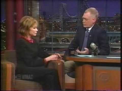 Mary Tyler Moore on Late Show (Part 1)