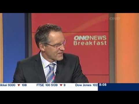 Paul Henry and Peter Williams laughing at Donkey news story