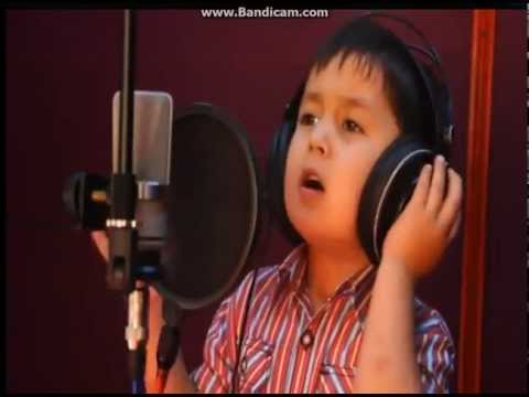 2013 New Music Uzbek boy of 4 years Узбекский мальчик