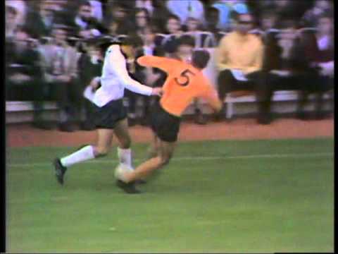 [69/70] Tottenham Hotspur vs Wolverhampton Wanderers, Oct. 11th 1969