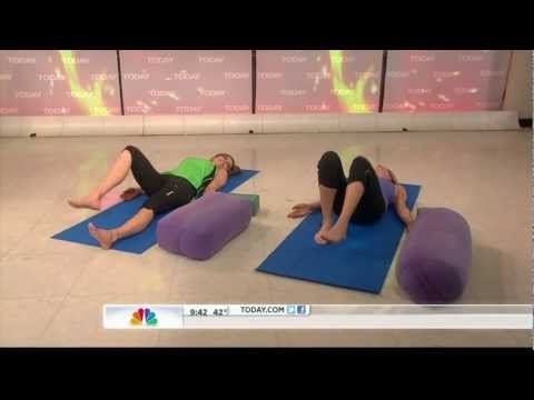 Natalie Morales - Today Show - yoga