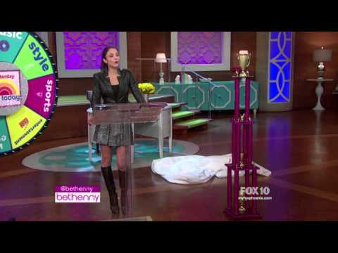 Bethenny Frankel and Natalie Morales in big boot battle - 21-Jan-2014