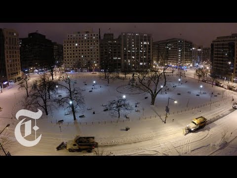 Timelapse Video: Snow Covering Washington, D.C. | 2014 Storm | The New York Times