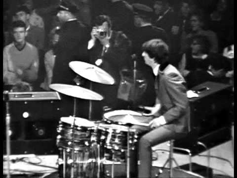 The Beatles -  I Want to Hold Your Hand - Washington D.C.1964