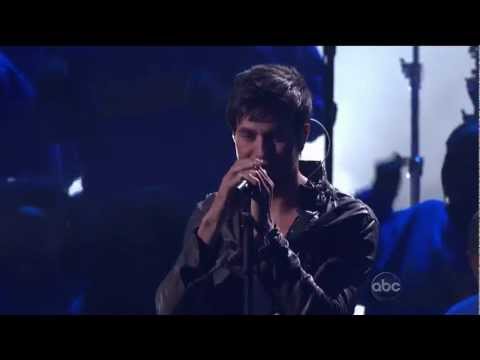 Enrique Iglesias - I Like How It Feels & Tonight (Live at the American Music Awards 2011)