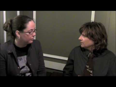 The Indigo Girls' Amy Ray Interview - TheBuzzAbout.com