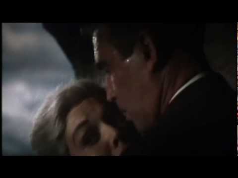 Vertigo (1958), Alternate Ending