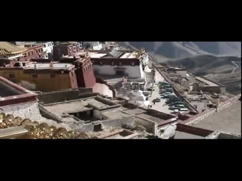 Ganden monastery near Lhasa, Tibet 拉薩