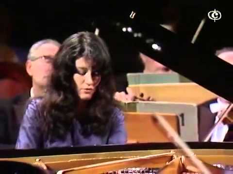 Tchaikovsky Piano concerto No 1 B flat minor Martha Argerich C Dutoit