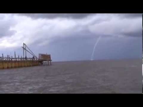 Смерч в Хабаровском крае, Николаевский район./Tornado in the Khabarovsk region, Mykolayiv region.