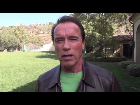 Arnold Schwarzenegger sends a message to the Ukrainian people