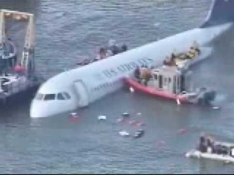 US Airways emergency landing hudson river (water)  part 1