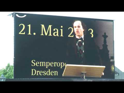 Olaf Schubert trifft Richard Wagner - live auf dem Theaterplatz in Dresden