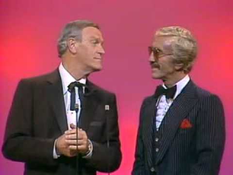 Marty Robbins, Country Music Hall Of Fame Induction (october 11, 1982)