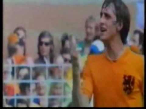 Johan Cruijff - Total Football