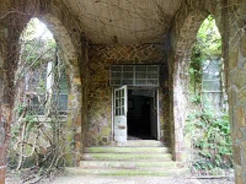 Carden Bottoms: What Remains (Part 1: The Abandoned School House)