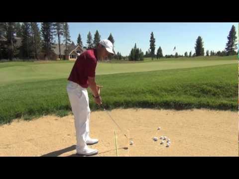 Tour Striker - Bunker Shots Made Easy